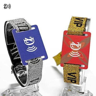 Niestandardowy NFC 13,56MHz jednorazowy bransoletek z tkaniny S50 Chip RFID Bracelet do kontroli dostępu do imprezy