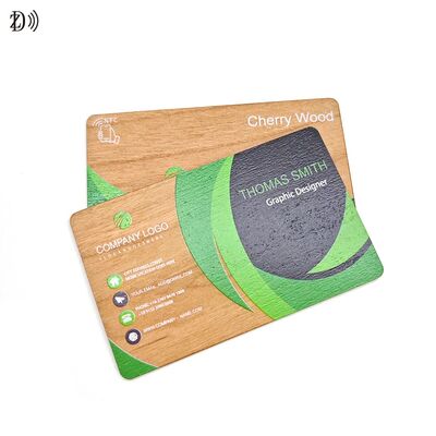 Sprzedaż bezpośrednia z fabryki, niestandardowe logo, grawerowana drewniana karta biznesowa RFID NFC ISO14443A 13,56 MHz, pusta drewniana karta klucz hotelowy NFC ID