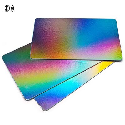Karta laserowa z nadrukiem fabrycznym, wodoodporna, zaawansowana, błyszcząca karta RFID PVC z NFC do kontroli dostępu, biznesowa 13,56 MHz